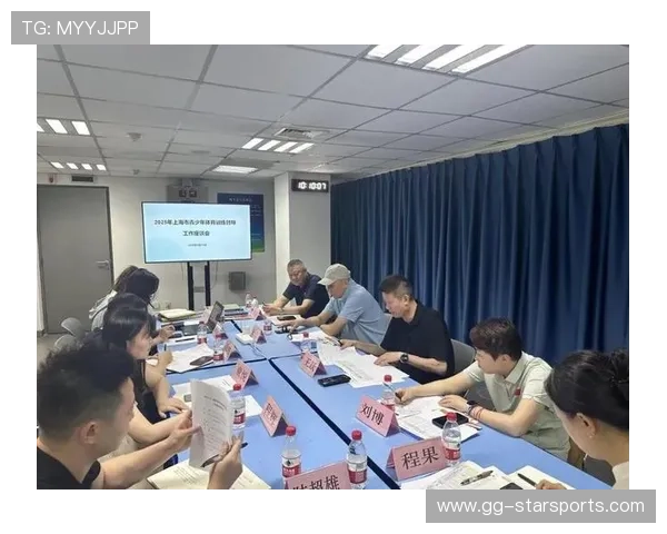 俱乐部与企业合作推动青少年体育人才培养 俱乐部与企业合作推动青少年体育人才培养